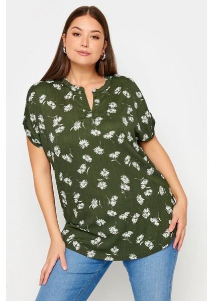 Büyük Beden V Yaka Kısa Kollu Çiçek Desenli Bluz 321705