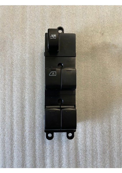 Nissan Qashqaı Sol Ön Cam Düğmesi 25401-BB65B