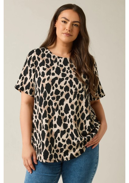 Büyük Beden Kısa Kollu Bisiklet Yaka Leopar Desenli Bluz 616006 indirimleri