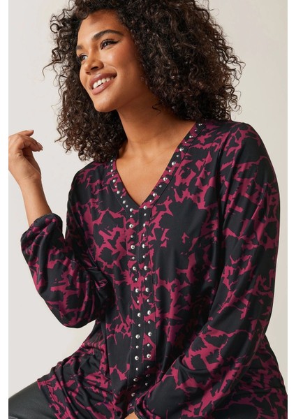 Büyük Beden V Yaka Uzun Kollu Taş Detaylı Desenli Bluz 615713 fırsatları