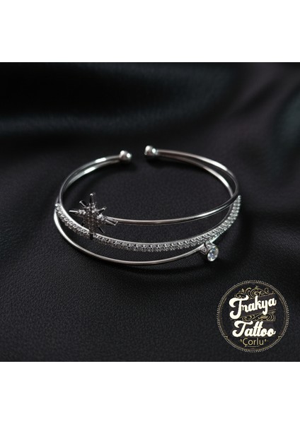 Zirkon Taşlı Su Yolu ve Kuzey Yıldızı Kadın Çelik Kelepçe Bileklik Paslanmaz fiyatları