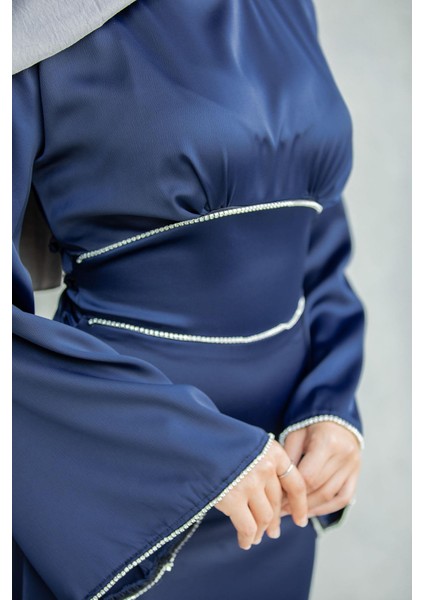 Kol ve Bel Taş Detaylı Saten Abiye-Laci fiyatları