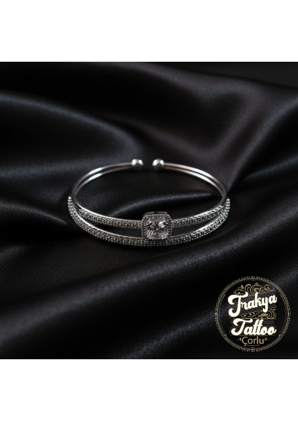 Zirkon Taşlı Su Yolu Kadın Çelik Kelepçe Bileklik Paslanmaz