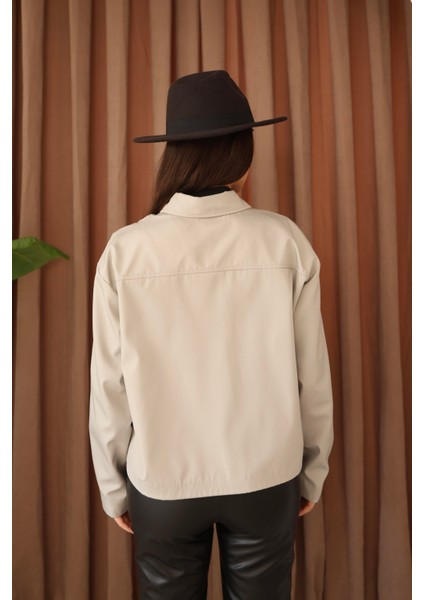 Kadın Gri Kısa Oversize Trençkot fırsatları