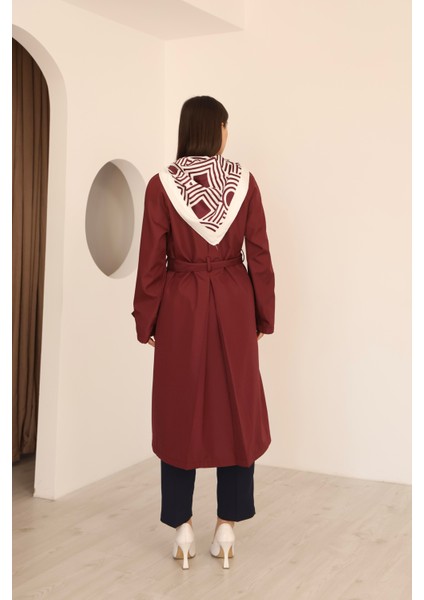 Kadın Bordo Fular Detaylı Kuşaklı Uzun Trençkot fırsatları