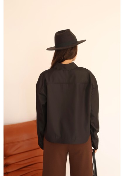 Kadın Siyah Kısa Oversize Trençkot indirimleri