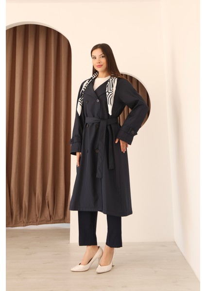 Kadın Lacivert Fular Detaylı Kuşaklı Uzun Trençkot modelleri