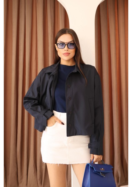 Kadın Lacivert Kısa Oversize Trençkot modelleri