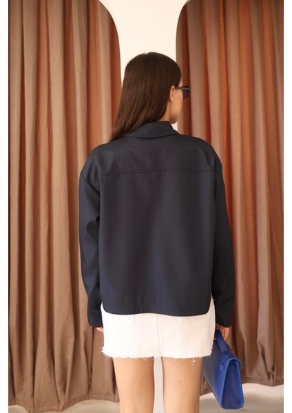 Kadın Lacivert Kısa Oversize Trençkot indirimleri