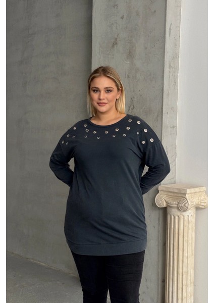 Büyük Beden Uzun Kollu Kuşgözü ve Sırt Dekolte Detaylı Sweatshirt 303870 indirimleri