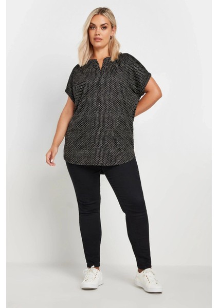 Büyük Beden V Yaka Kısa Kollu Desenli Bluz 303530 fiyatları
