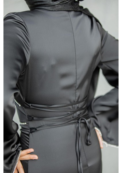 Kol ve Bel Taş Detaylı Saten Abiye-Siyah modelleri