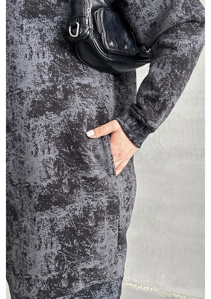 Büyük Beden Uzun Kollu Bisiklet Yaka Cepli Desenli Elbise 106-75