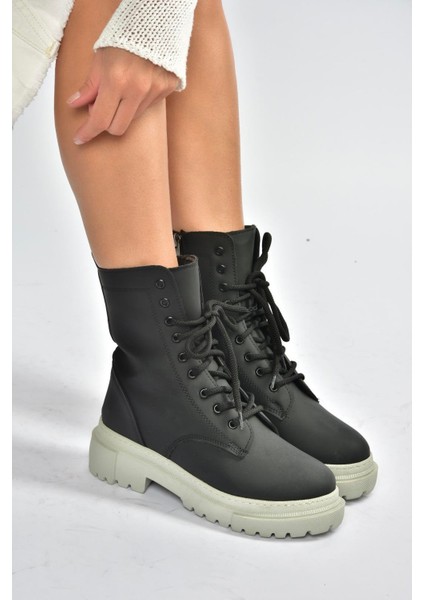 V973192401 Siyah/gri Nubuk Kalın Tabanlı Postal Bot fiyatları