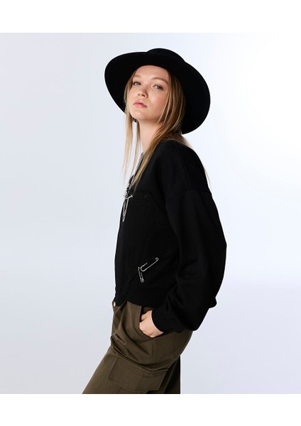 Karma Metal Aksesuarlı Sweatshırt TW6250091058001 modelleri