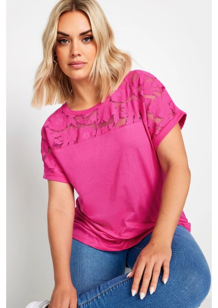 Büyük Beden Bisiklet Yaka Tül Detaylı Kısa Kollu T-Shirt 321835 fiyatları