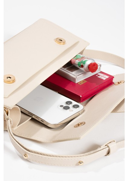 Şık Tasarımlı Klasik Stil Baget Çapraz Çanta fırsatları