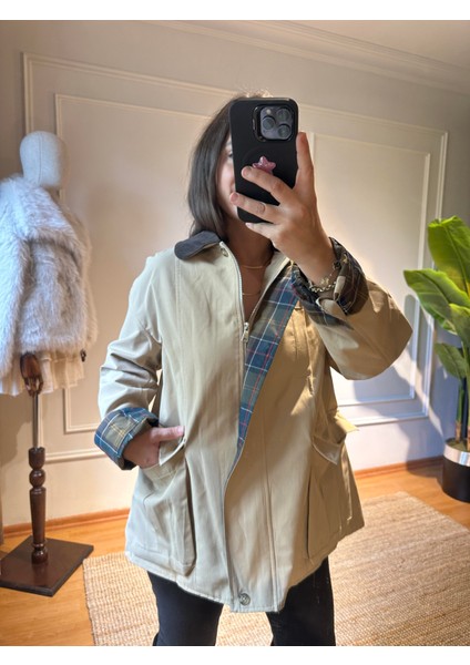 Jeryy Astar Detaylı Kadife Yaka Ceket Bej indirimleri