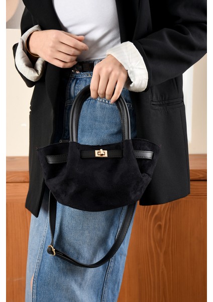 Kadın Kilit Detaylı Süet Mini Çanta fiyatları