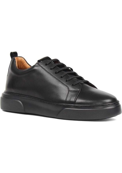 Erkek Siyah Bağcıklı Kalın Tabanlı Deri Sneaker modelleri