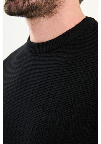 Desenli Slim Fit Bisiklet Yaka Erkek Triko Kazak fiyatları