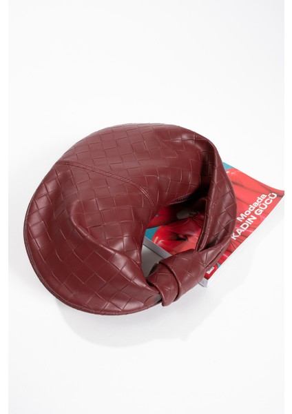 Kadın Mini Baget Dügüm Detaylı Fermuarlı El Çanta Örgü Desenli fırsatları