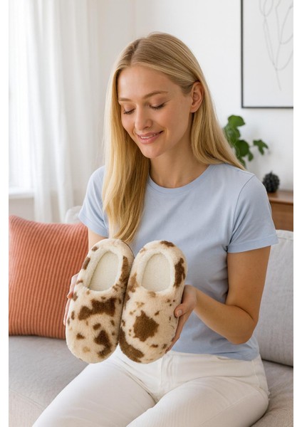 Kadın Ev Terliği Peluş Yumuşak Sessiz Taban Kışlık Terlik