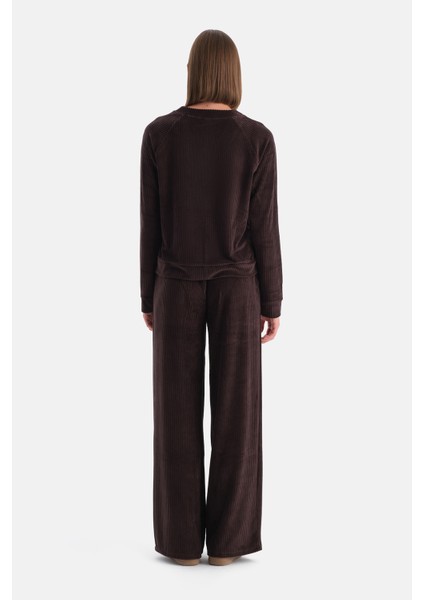 Koyu Kahve V Yaka Uzun Kollu Kadife Sweatshırt fiyatları