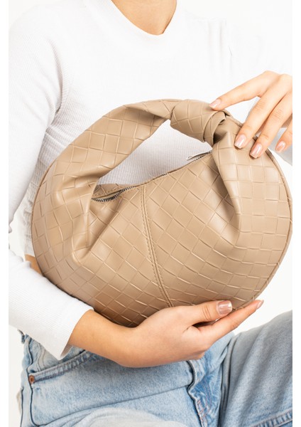 Kadın Mini Baget Dügüm Detaylı Fermuarlı El Çanta Örgü Desenli