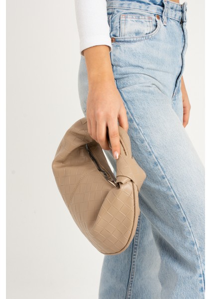 Kadın Mini Baget Dügüm Detaylı Fermuarlı El Çanta Örgü Desenli modelleri