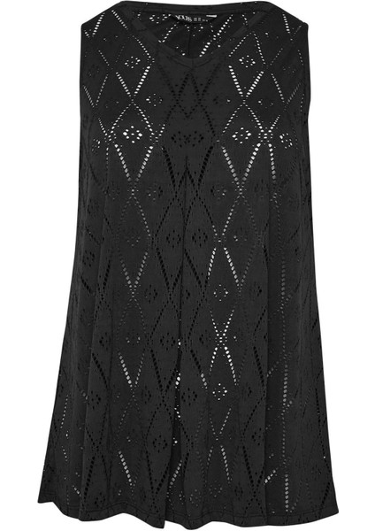 Büyük Beden V Yaka Dantel Detaylı Astarsız Sıfır Kollu Bluz 302402 indirimleri