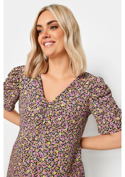 Büyük Beden V Yaka Kolları Drapeli Kısa Kollu Desenli Bluz 321726 fırsatları