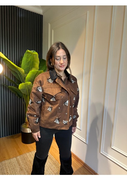 Nakış Işlemeli Gabardin Ceket fiyatları