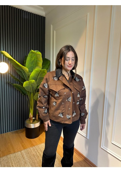 Nakış Işlemeli Gabardin Ceket fırsatları