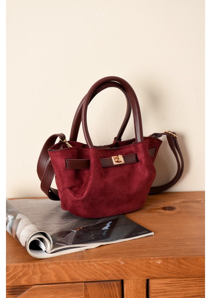 Kadın Kilit Detaylı Süet Mini Çanta fırsatları