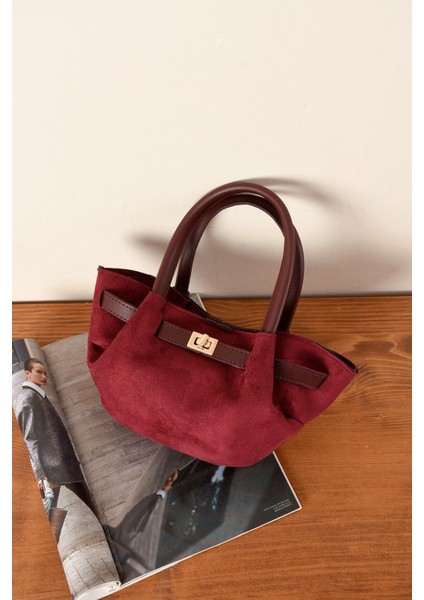 Kadın Kilit Detaylı Süet Mini Çanta