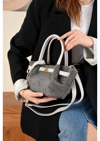 Kadın Kilit Detaylı Süet Mini Çanta