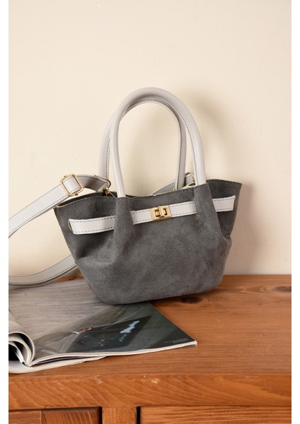 Kadın Kilit Detaylı Süet Mini Çanta