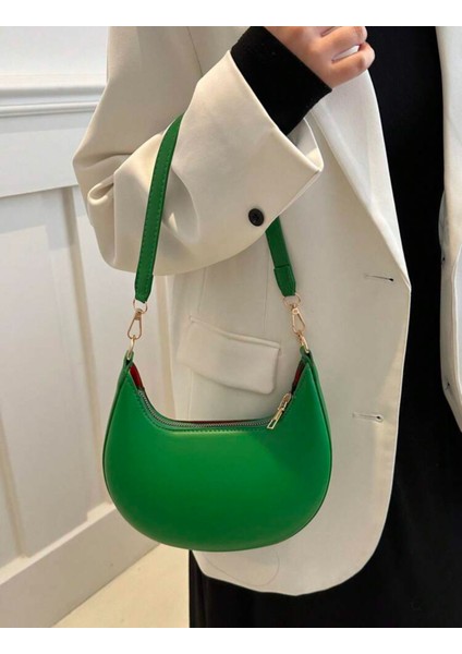 Ay Dizaynlı Günlük Şık Tasarımlı Kadın Koltuk Altı Baget Çanta fırsatları