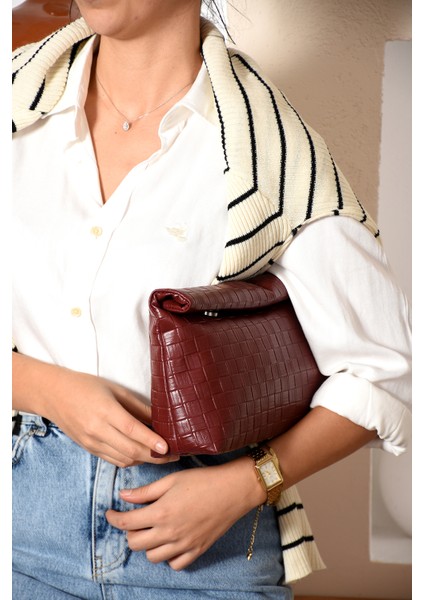 Şık Tasararımlı Düğün Parti Özel Gün Clutch Çanta fiyatları