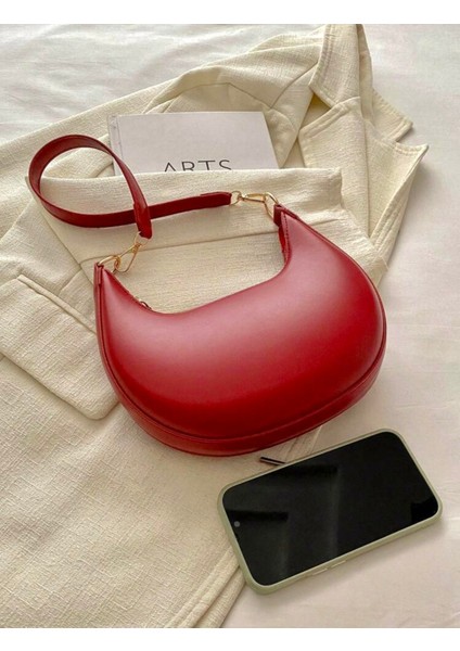 Ay Dizaynlı Günlük Şık Tasarımlı Kadın Koltuk Altı Baget Çanta