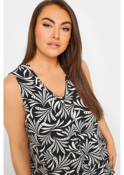 Büyük Beden Kolsuz V Yaka Desenli Likralı Bluz 321734 fırsatları