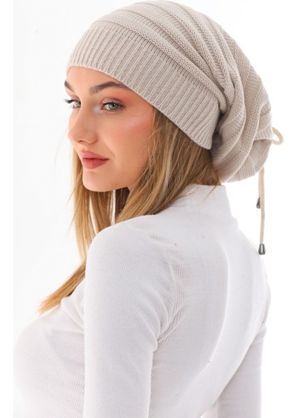 Kadın Ipli Taş Bere modelleri