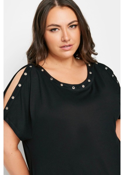 Büyük Beden Omuz Dekolteli Kuşgözü Detaylı Kısa Kollu Bluz 321771 fırsatları