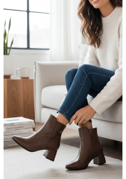 Timma Kahverengi ( 5 cm Topuklu ) Günlük Kullanım Kadın Botu fiyatları