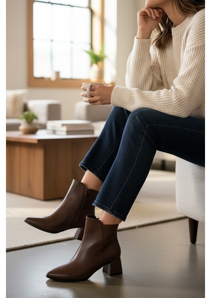 Timma Kahverengi ( 5 cm Topuklu ) Günlük Kullanım Kadın Botu modelleri