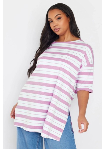 Büyük Beden Bisiklet Yaka Kısa Kollu Yanları Yırtmaçlı Çizgili T-Shirt 303944