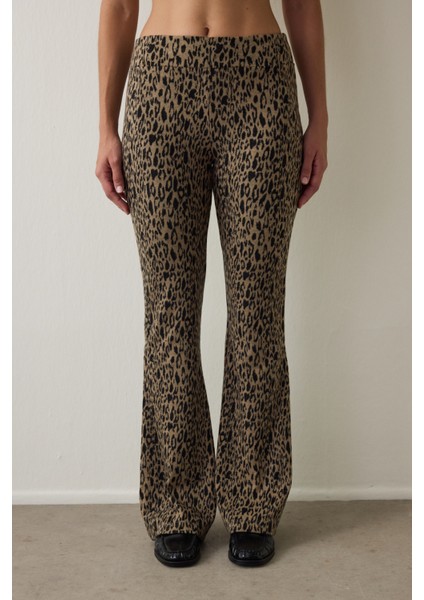Leopar Desenli Yüksek Bel İspanyol Paça Pantolon fiyatları