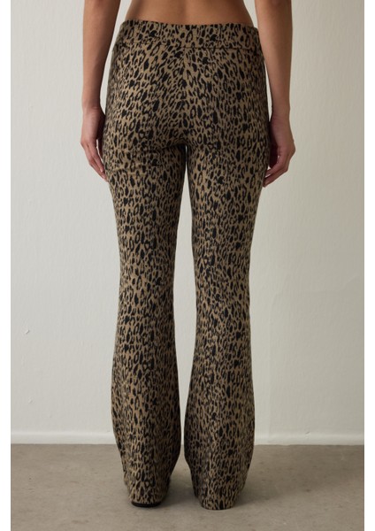 Leopar Desenli Yüksek Bel İspanyol Paça Pantolon modelleri