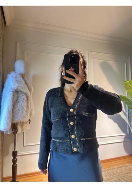 Yumoş Hırka Siyah fiyatları